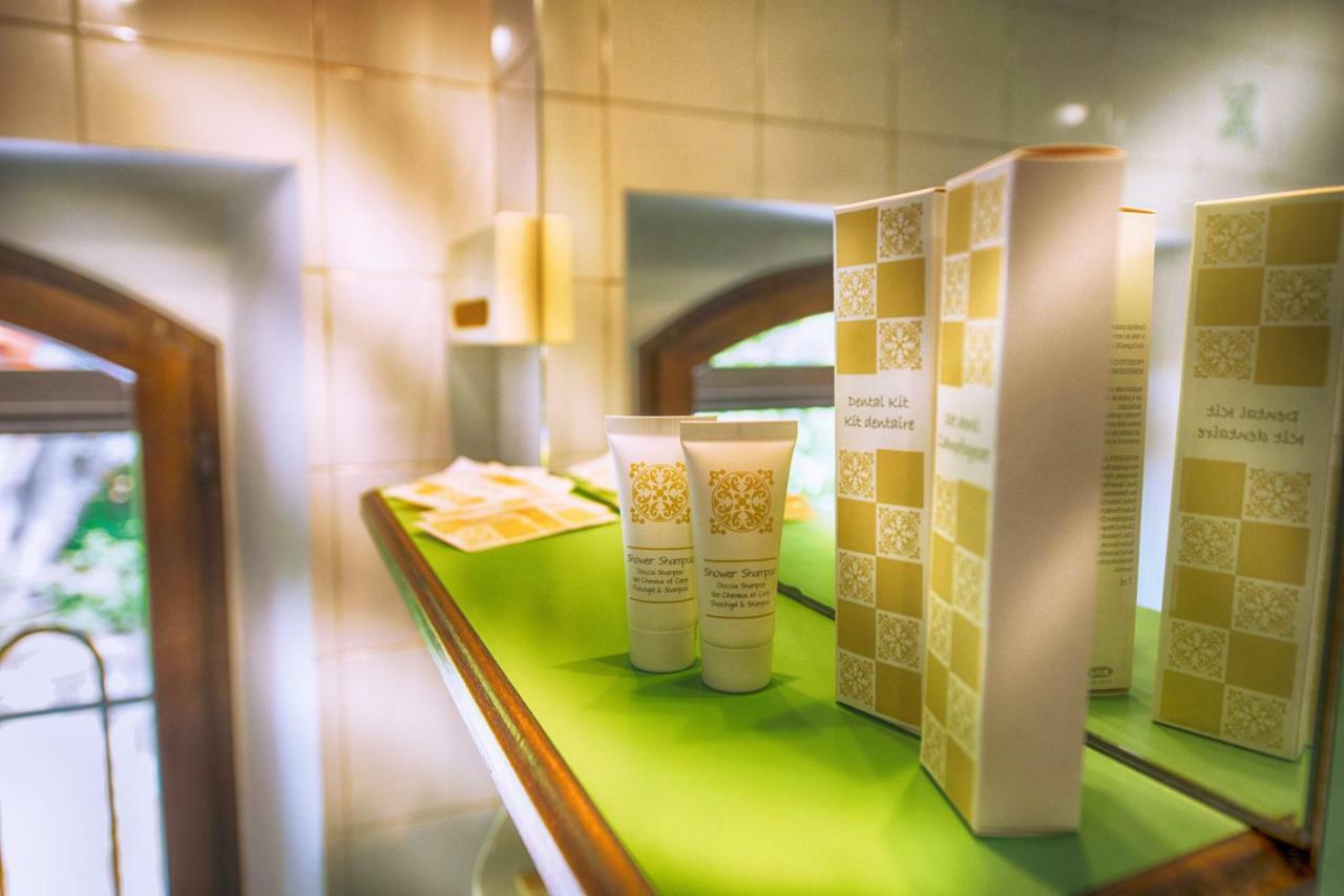 Hotel Parco Fola Albinea Bagian luar foto