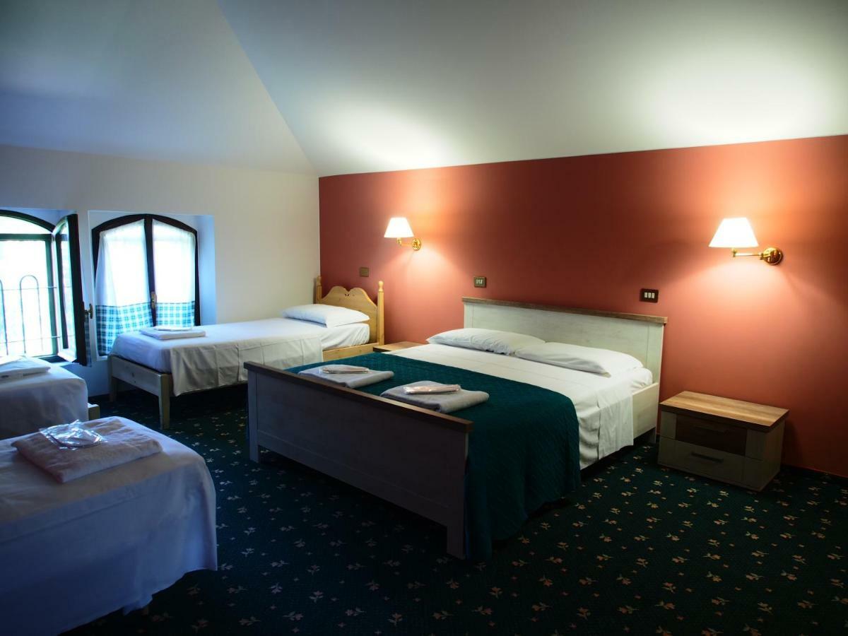 Hotel Parco Fola Albinea Bagian luar foto