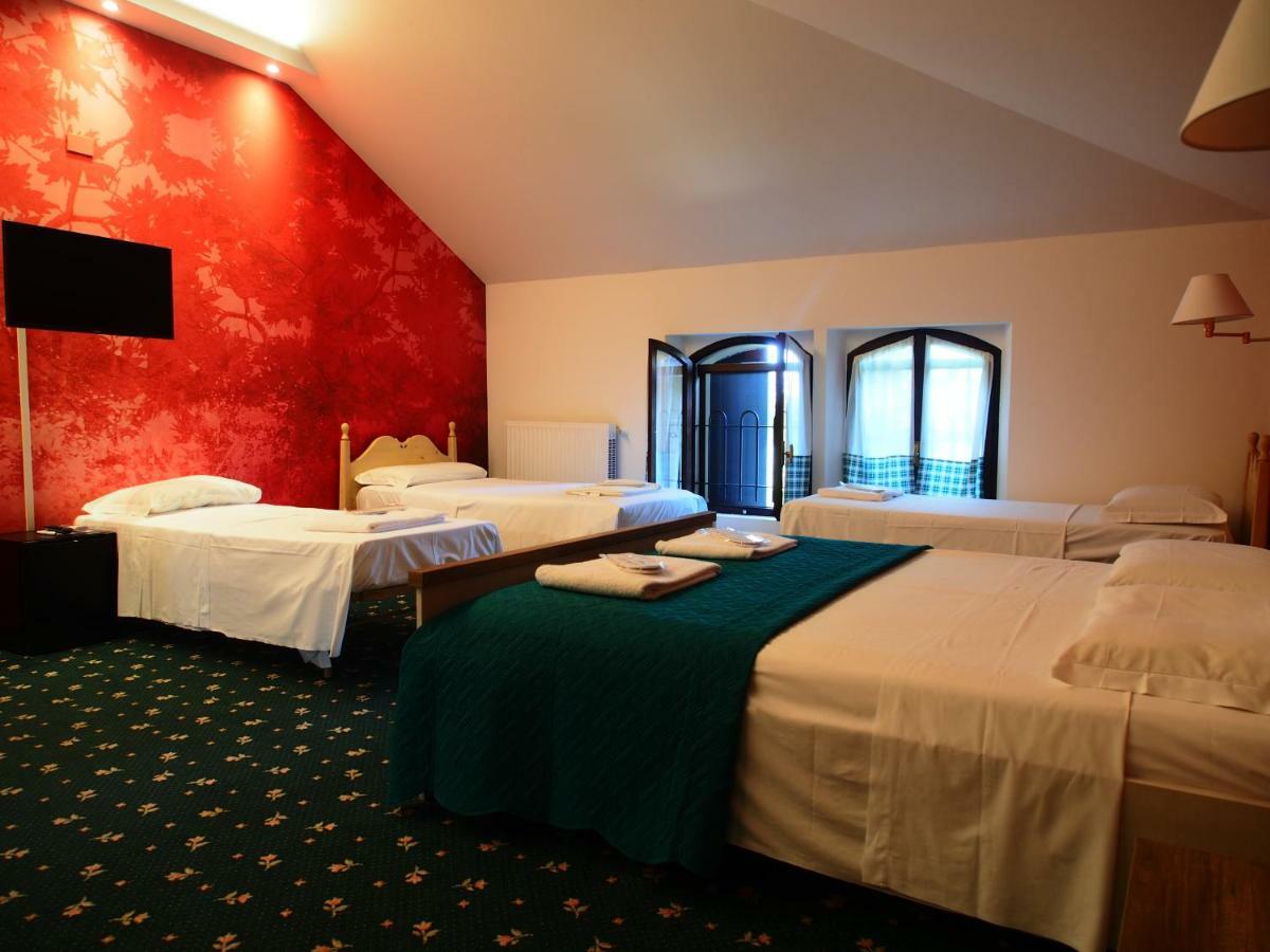 Hotel Parco Fola Albinea Bagian luar foto